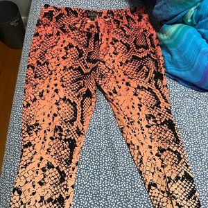 2b Bebe snakeprint jeans